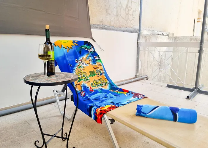 Homestay Citycenter Next To The *