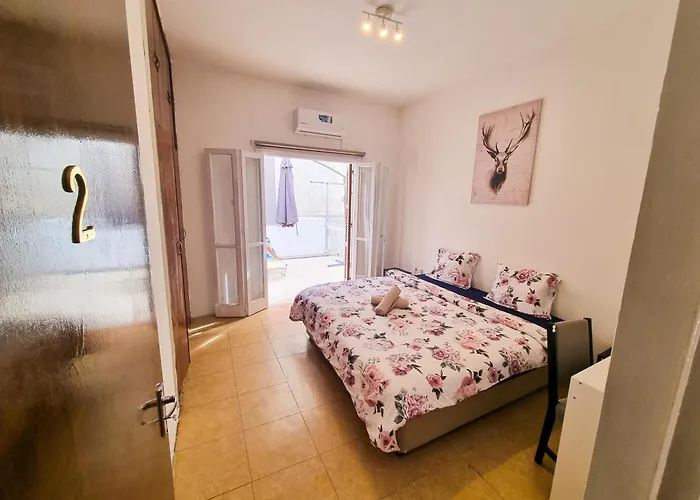 Citycenter Next To The Alloggio in famiglia Larnaca